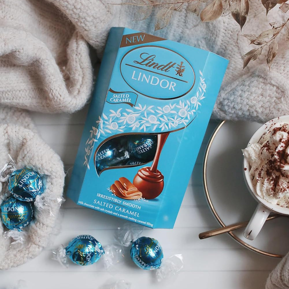Lindt LINDOR CORNET Salted Caramels, leckere Pralinen mit cremigem gesalzenem Karamell