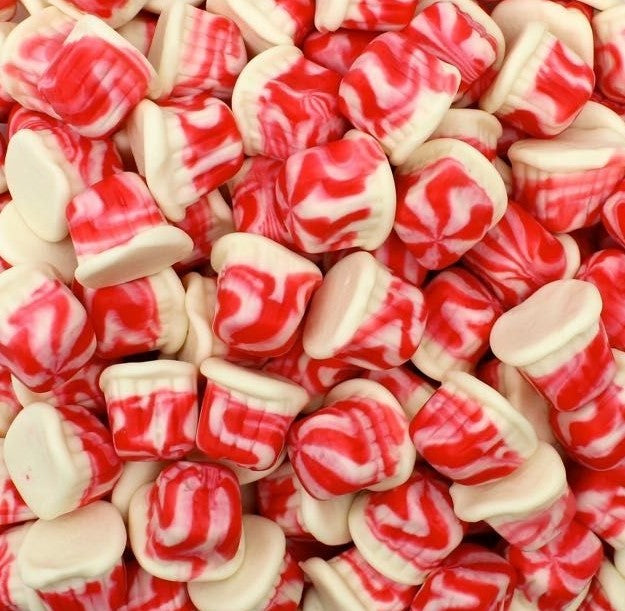 Damel Strawberry Twist Kisses 1000g