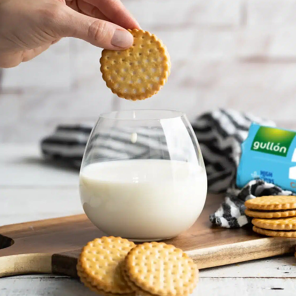 Gullon Cream Sandwich - Milk