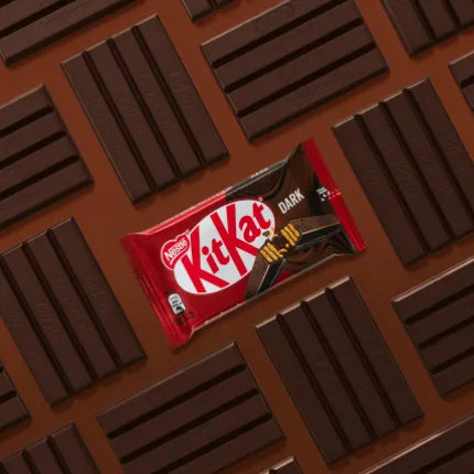 Kit Kat Dark Kakao-Riegel | Waffel-Snack mit dunkler Schokolade